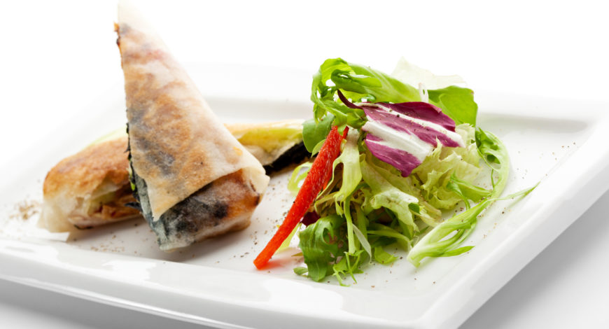 conos de anguila y caviar